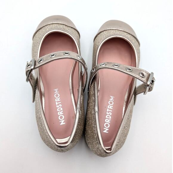Nordstrom Kids' Everlee Mary Jane Flat Adjustable Strap Gold Size US8M EU24 - Picture 5 of 11